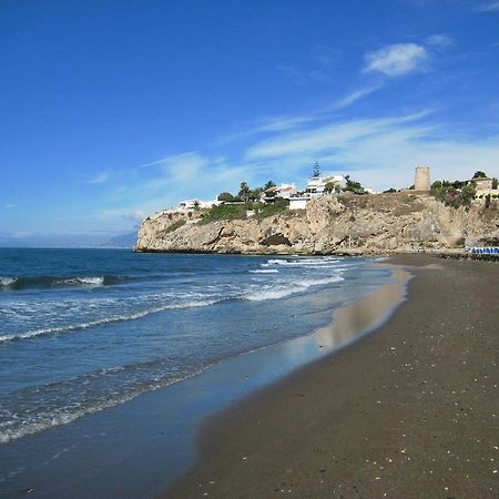 Apartamentos Turisticos Anoreta Rincón de la Victoria Exteriör bild